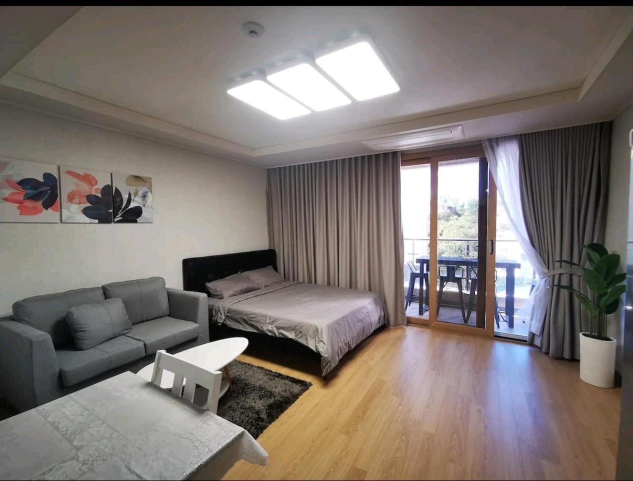 Condo In Clark Pampanga Beside Hilton Hotel And Casino Fort Stotsenburg Экстерьер фото